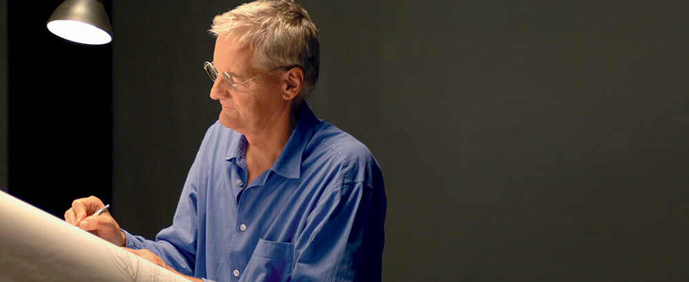 Explore Dyson V8 engineering