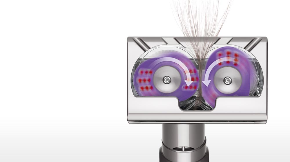 Hair being dragged into the Dyson tangle free turbine tool